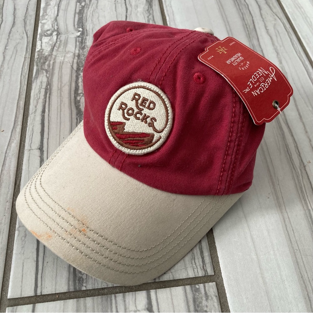 NWT Red Rocks Official SnapBack hat by American Needle